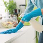 Caratteristiche e proprietà dell’alcool disinfettante per la pulizia delle superfici